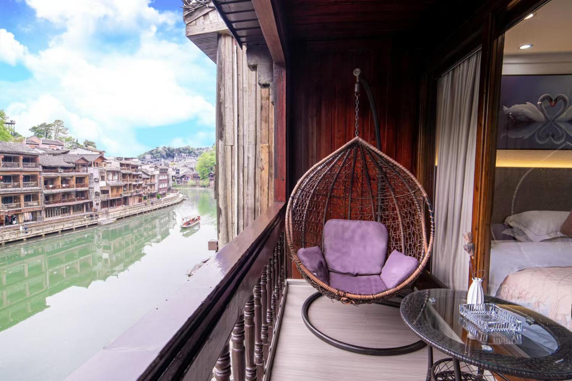 Fenghuang Ancient Town Lazy Cat Riverside Inn Eksteriør bilde